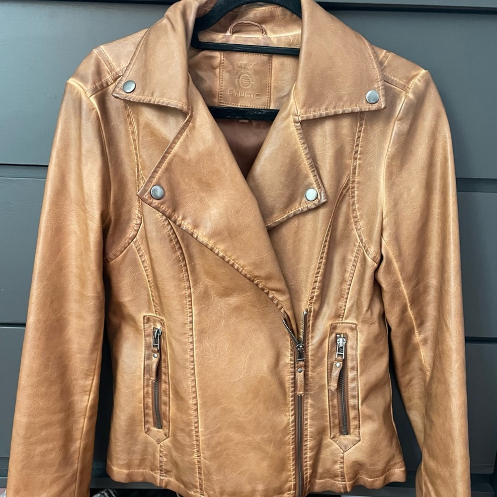 Max Studio Women's Brown Leather Jacket